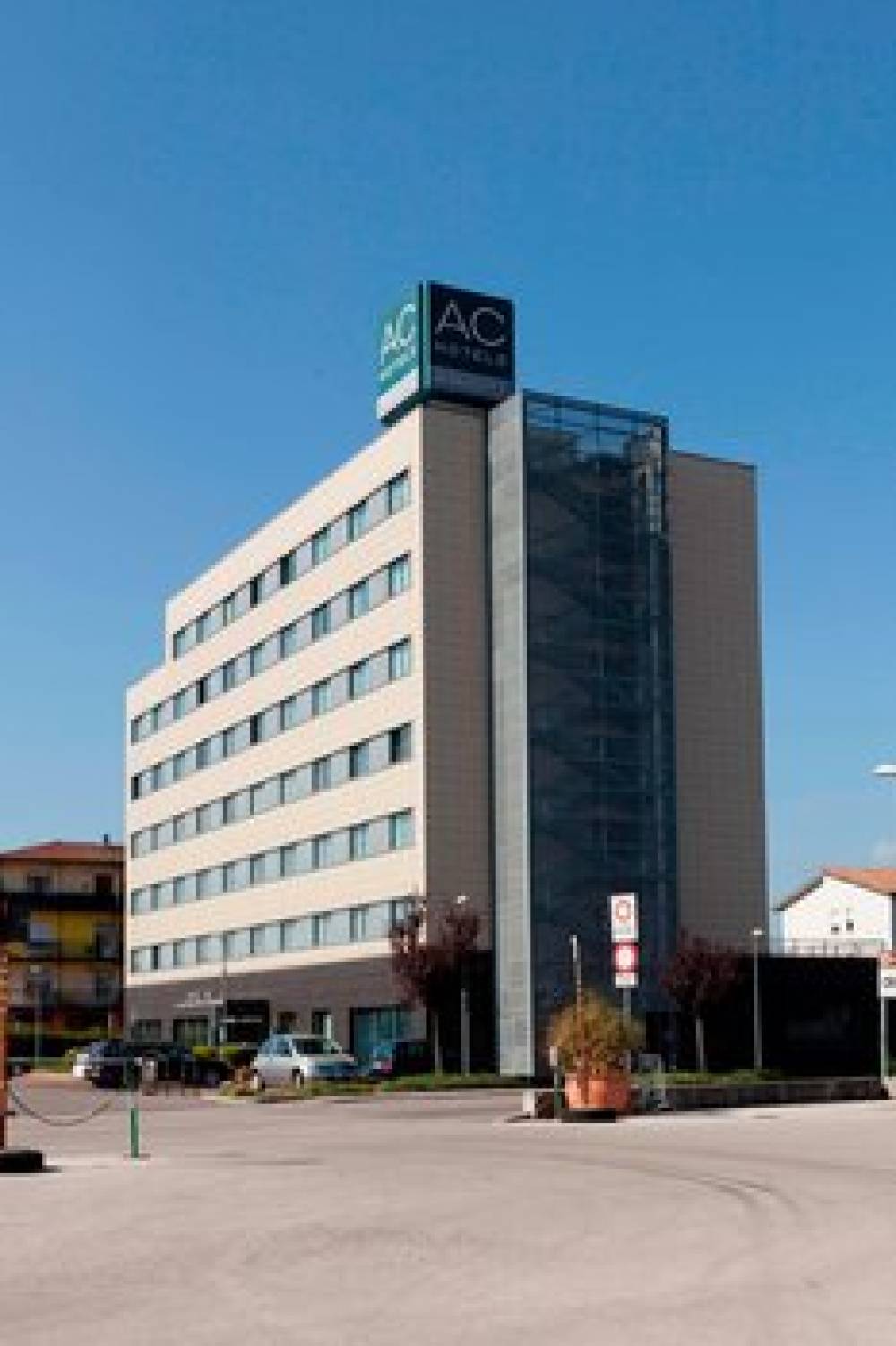 AC By Marriott Hotel Vicenza 2