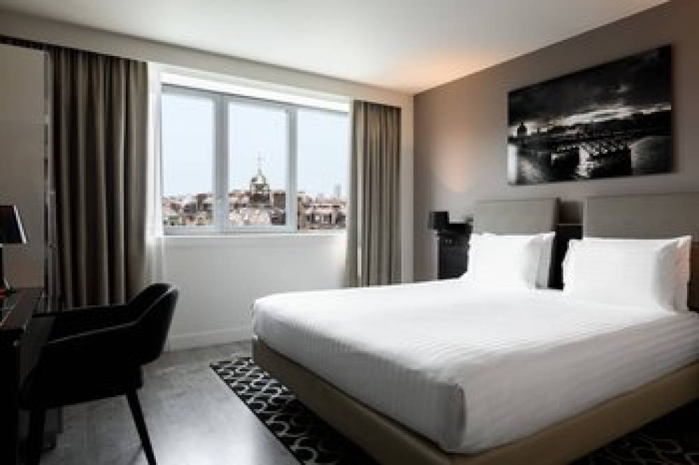 AC Hotel By Marriott Paris Porte Maillot 6