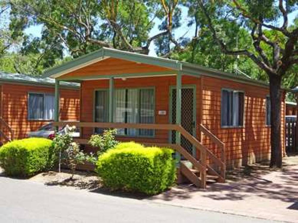 ADELAIDE CARAVAN PARK 7