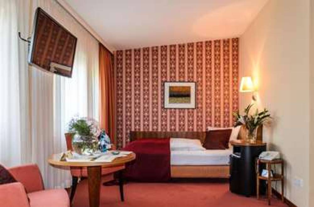 Akzent Hotel Goldner Hirsch 5