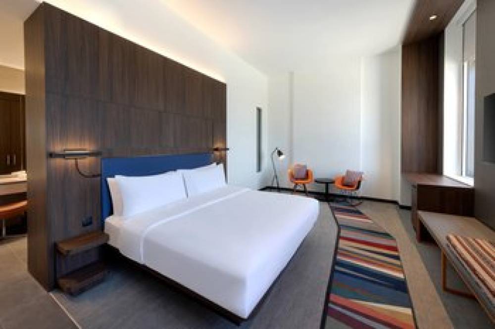 Aloft Al Mina Dubai 6