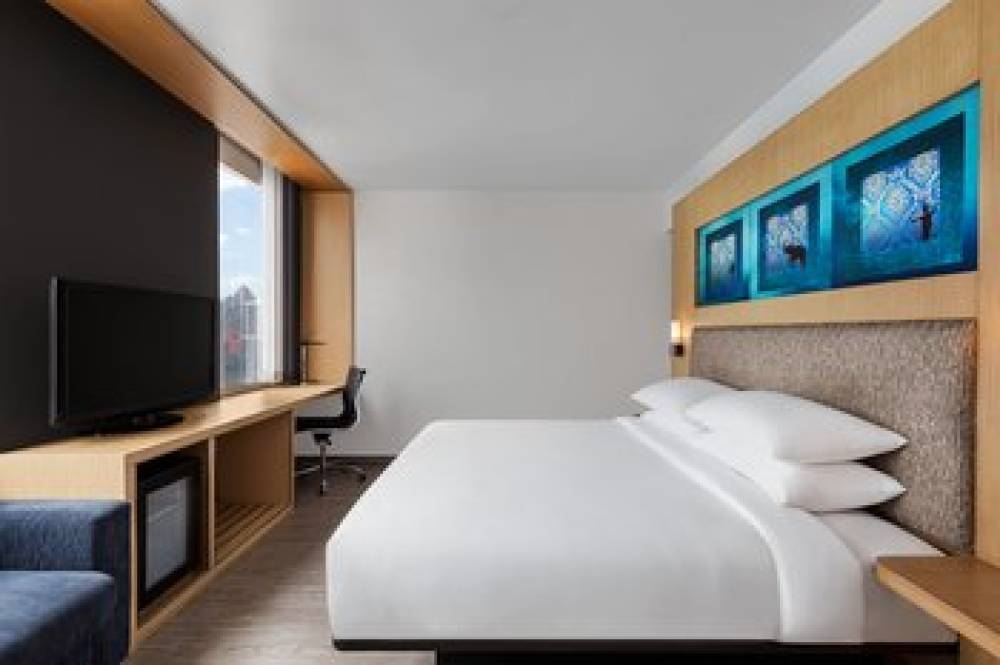 Aloft Bangkok Sukhumvit 11 10