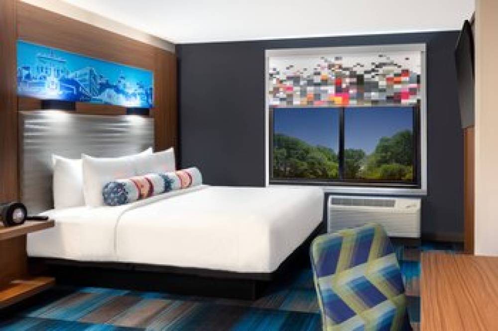 Aloft Columbia Harbison 4