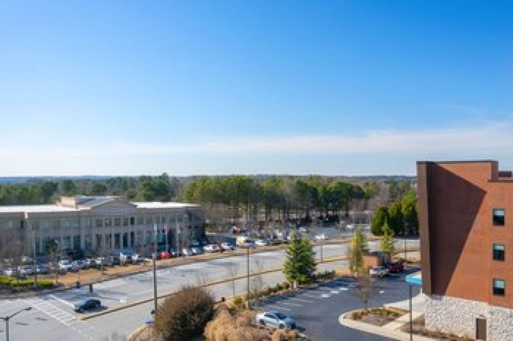 Aloft Lawrenceville Sugarloaf 7