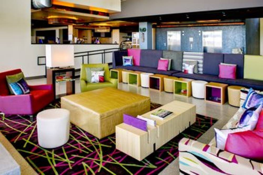 Aloft Leawood Overland Park 10