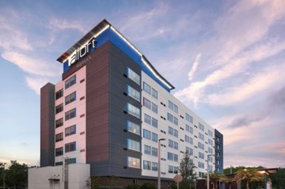 Aloft Orlando International Drive 2