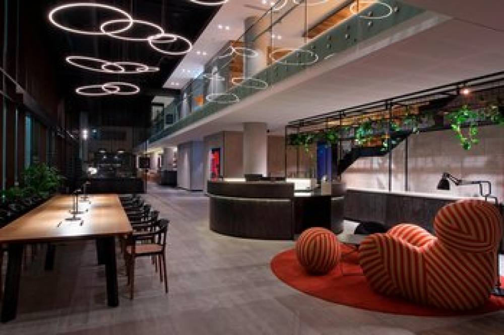 Aloft Perth 4