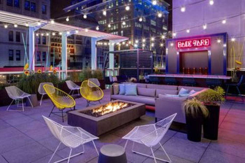 Aloft Philadelphia Downtown 1