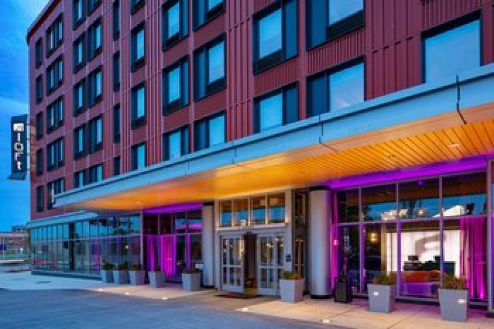 Aloft Providence Downtown 5