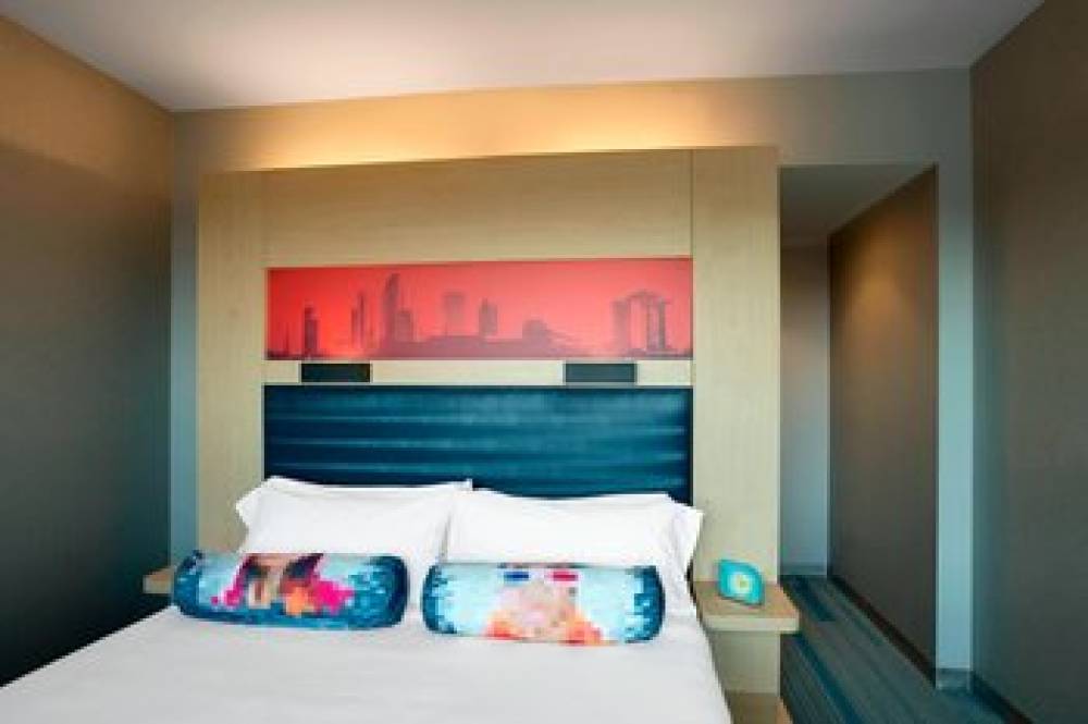 Aloft Tampa Downtown 7