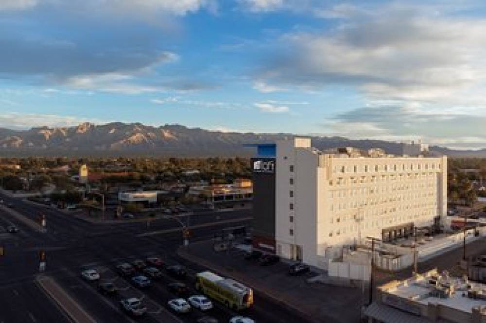 Aloft Tucson University 1