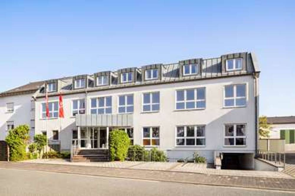 AMEDIA HOTEL RUSSELSHEIM 4