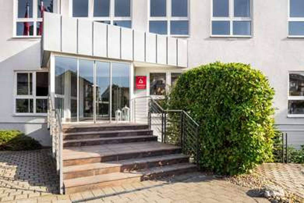 AMEDIA HOTEL RUSSELSHEIM 3