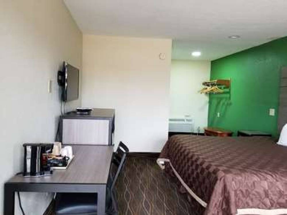 Americas Best Value Inn Alexandria 6