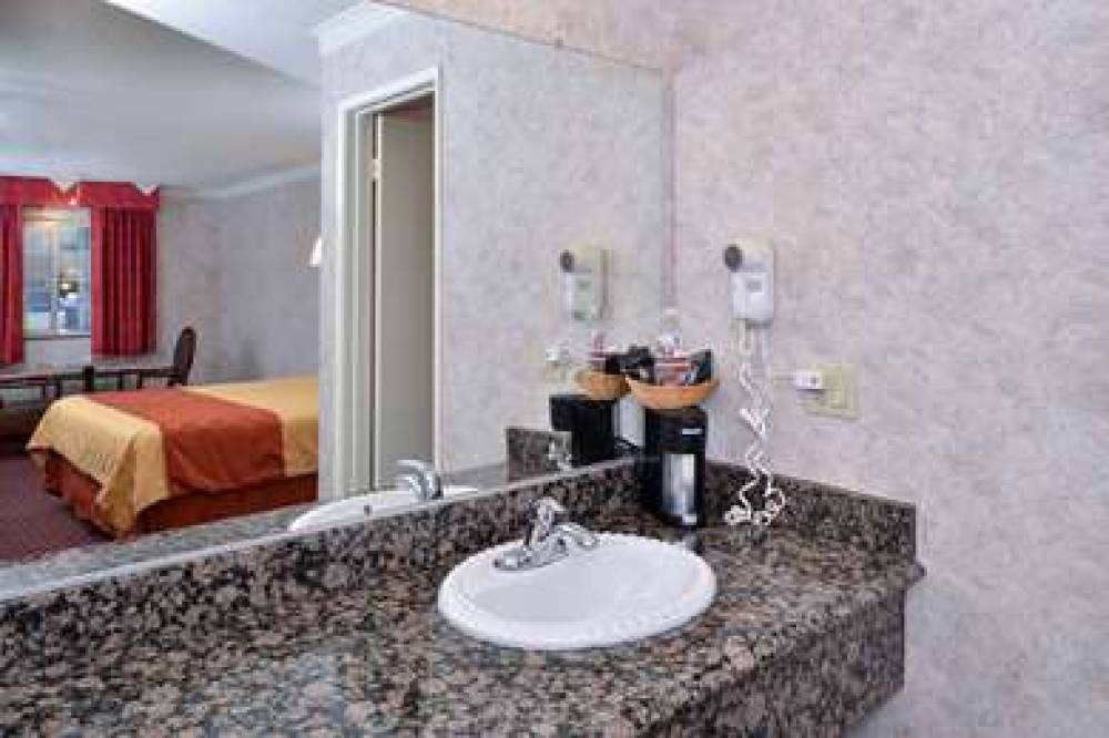 Americas Best Value Inn And Suites Fontana 8