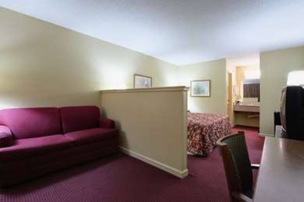 Americas Best Value Inn And Suites Greenville 7