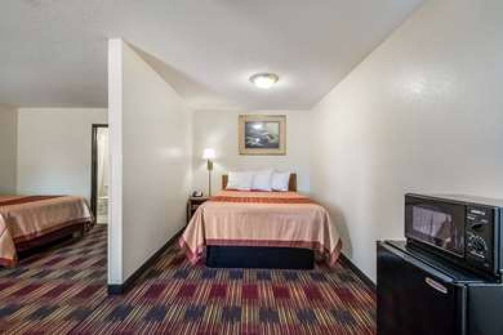 Americas Best Value Inn And Suites Harrisonville 5