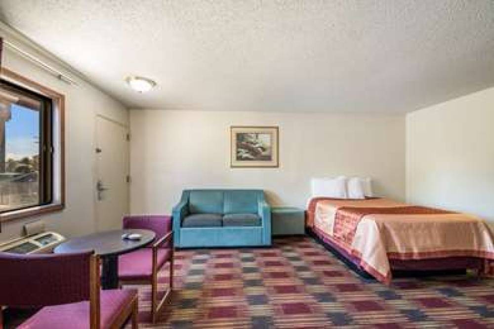 Americas Best Value Inn And Suites Harrisonville 6