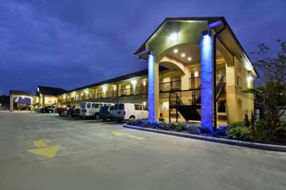 Americas Best Value Inn And Suites Lake Charles I210 Exit 11 2