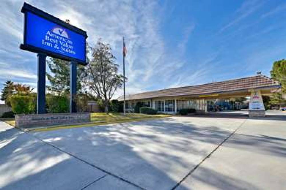 Americas Best Value Inn And Suites Lancaster 1