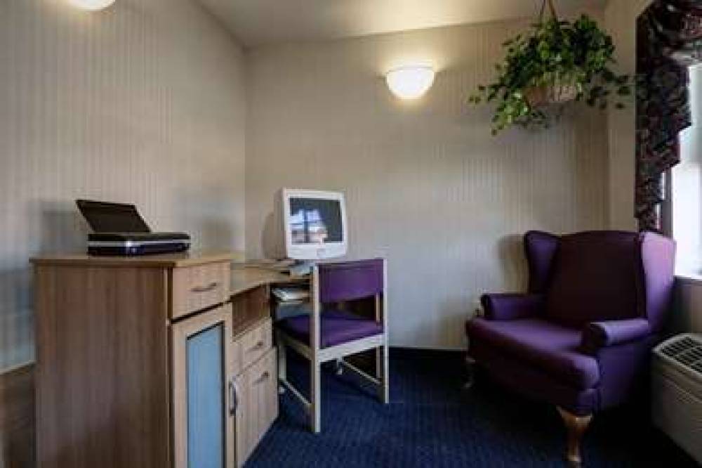 Americas Best Value Inn And Suites Racine 8