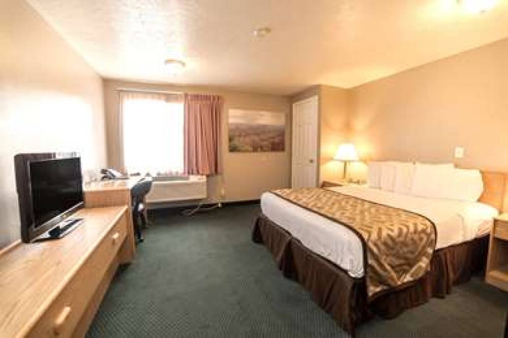 Americas Best Value Inn And Suites Red Ledges Inn 7