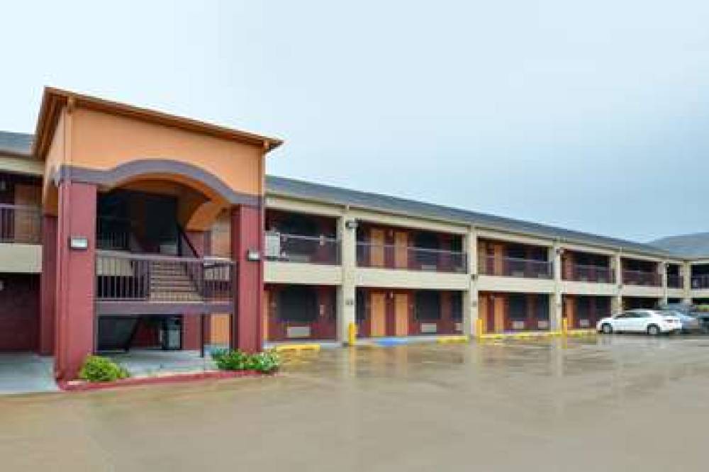 Americas Best Value Inn And Suites San Benito 2