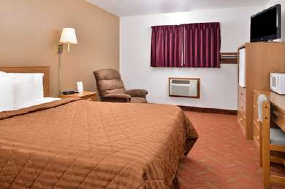 Americas Best Value Inn And Suites Sidney 3