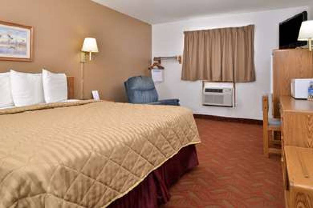 Americas Best Value Inn And Suites Sidney 9