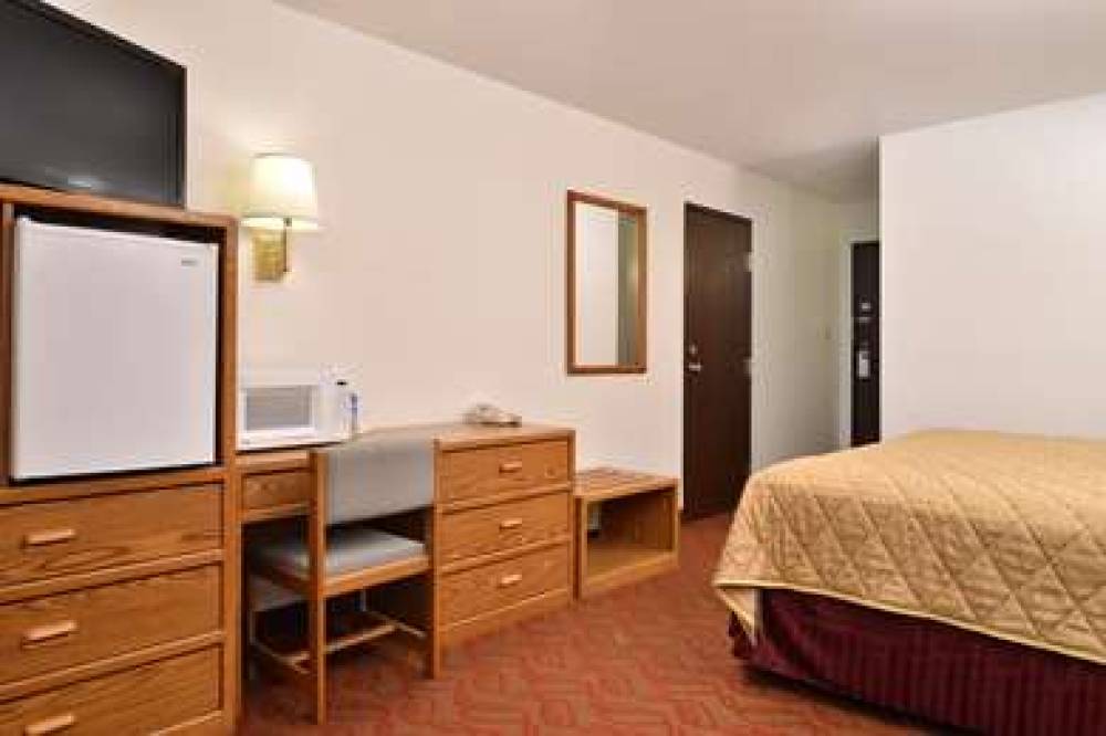 Americas Best Value Inn And Suites Sidney 10