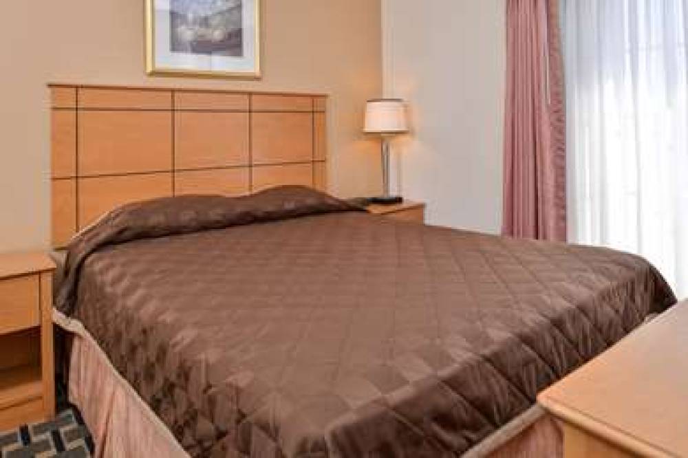 Americas Best Value Inn And Suites St Cloud 6