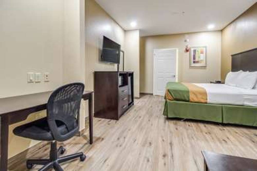 Americas Best Value Inn And Suites Tomball 10