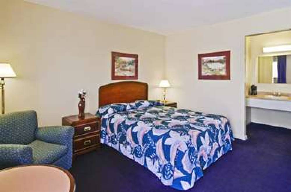 Americas Best Value Inn Arkansas City 4