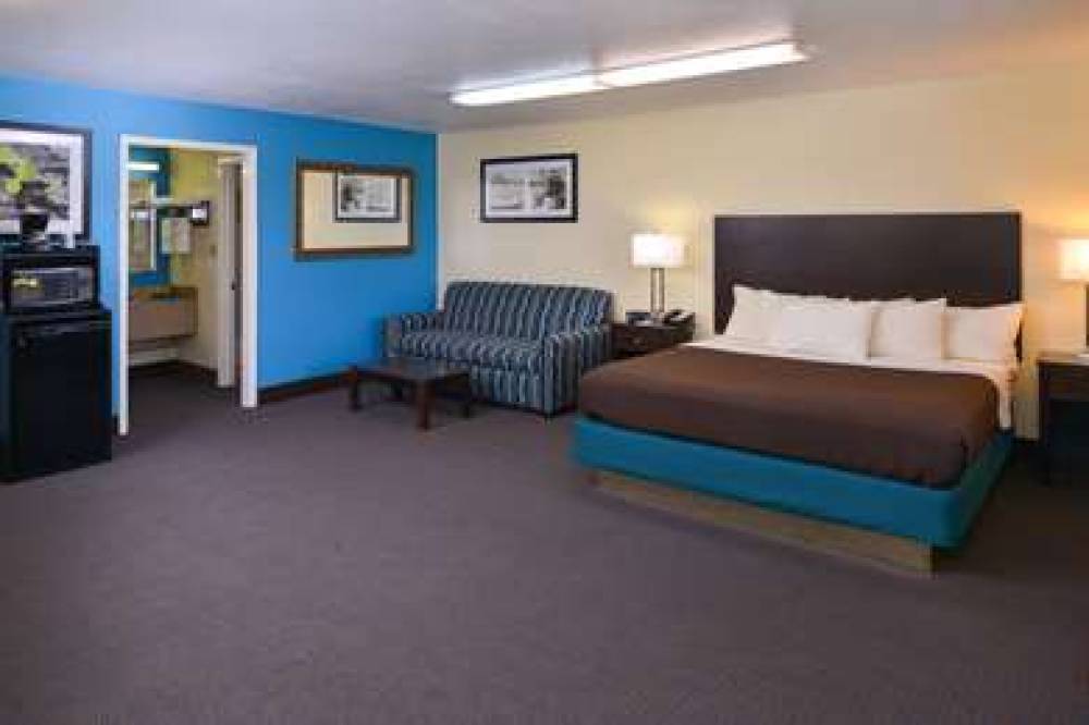 Americas Best Value Inn Batesville 7