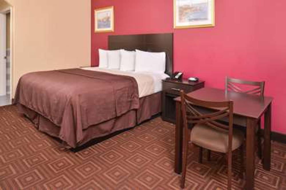 Americas Best Value Inn Baytown 10