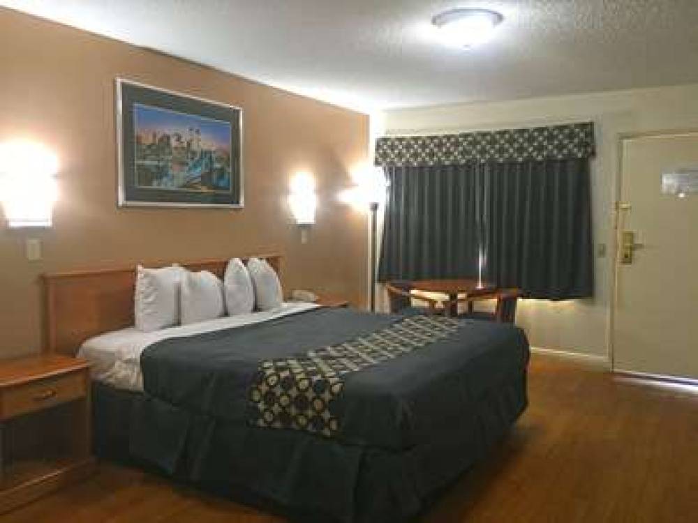 Americas Best Value Inn Beaumont 9