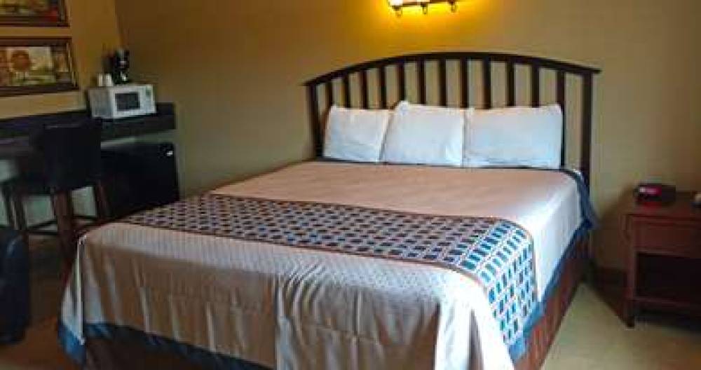 Americas Best Value Inn Big Lake 7