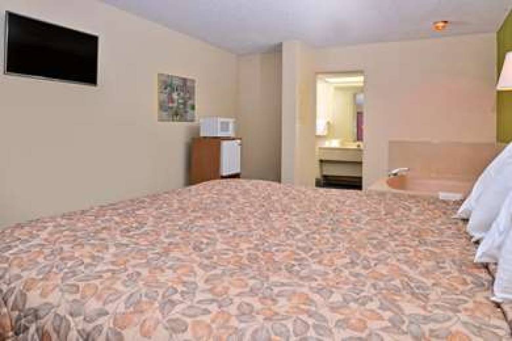 Americas Best Value Inn Bishopville 6