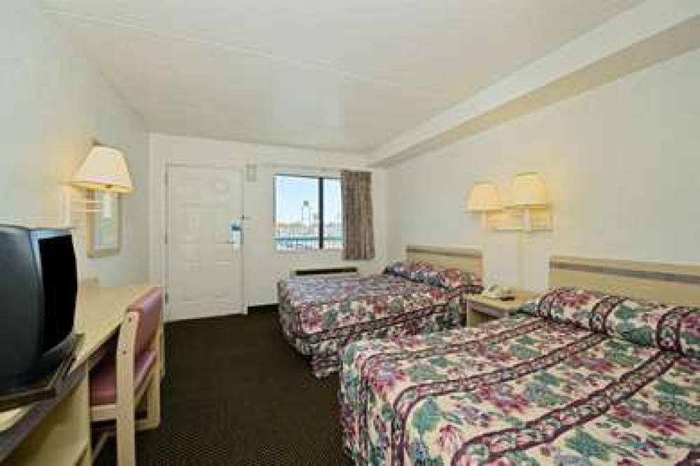 Americas Best Value Inn 4