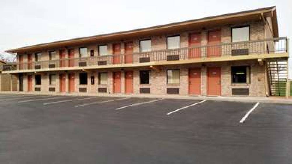 Americas Best Value Inn 5