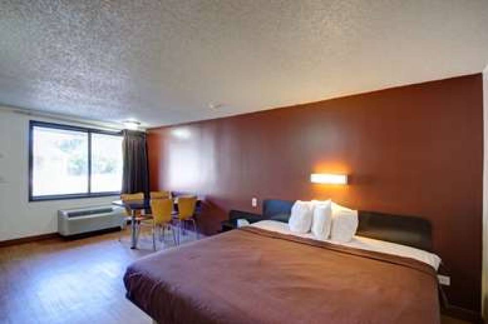 Americas Best Value Inn 10