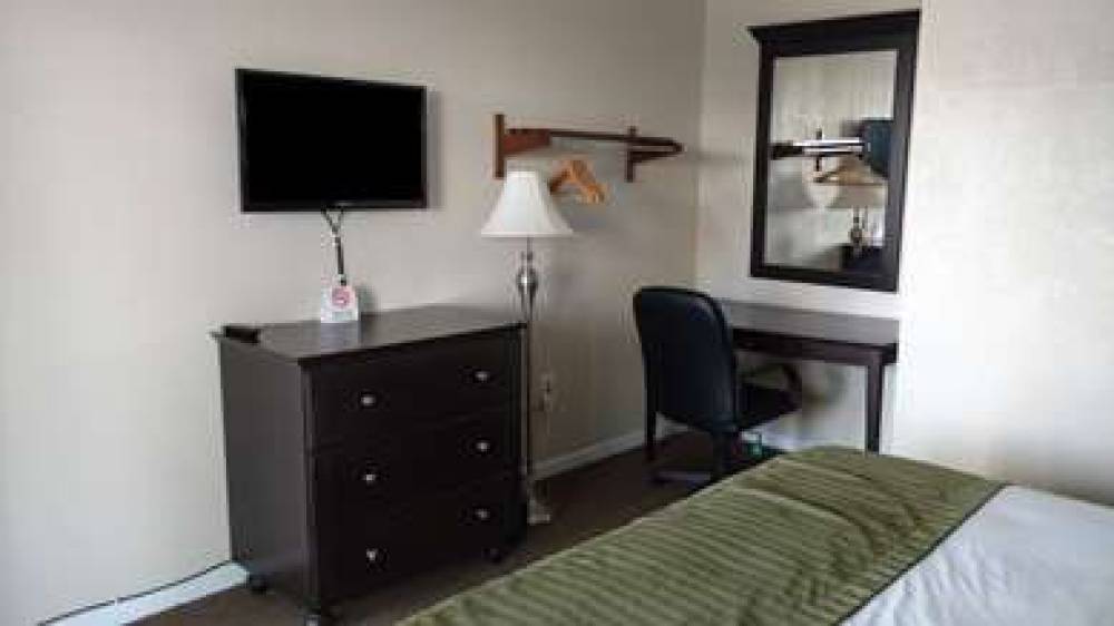 Americas Best Value Inn 8