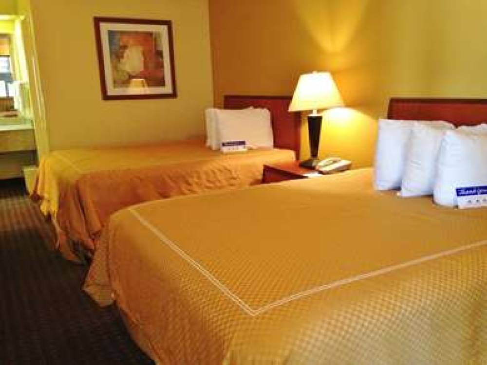 Americas Best Value Inn 8