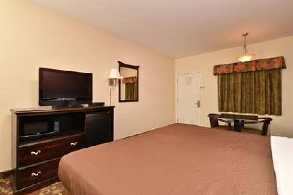 Americas Best Value Inn 8