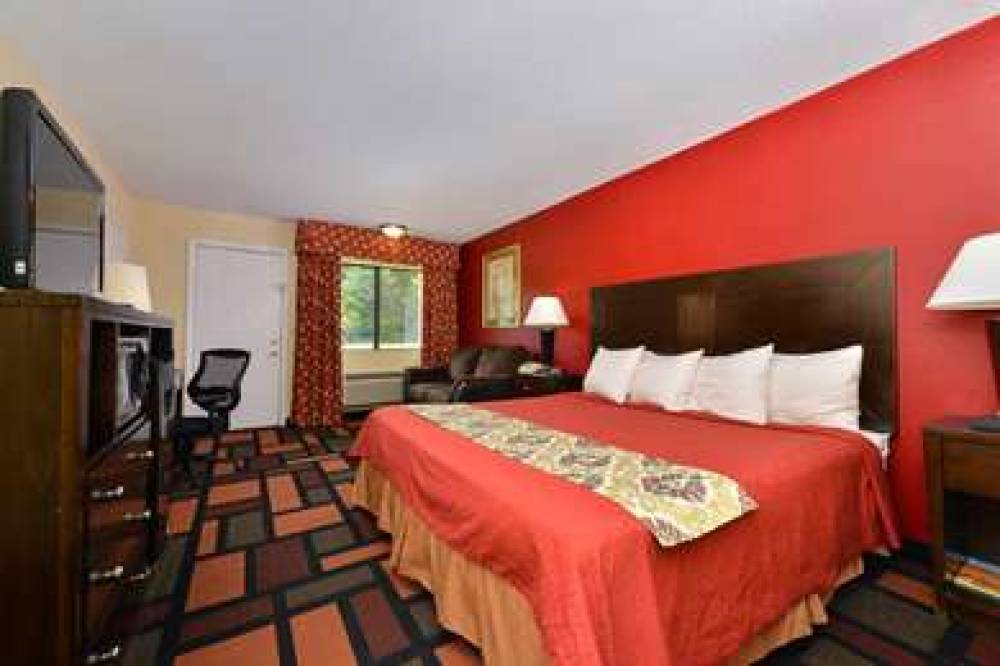 Americas Best Value Inn Canton 5