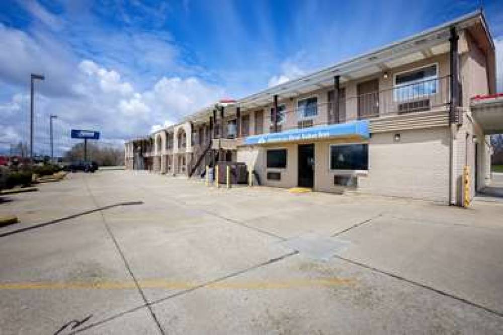 Americas Best Value Inn Celina 1