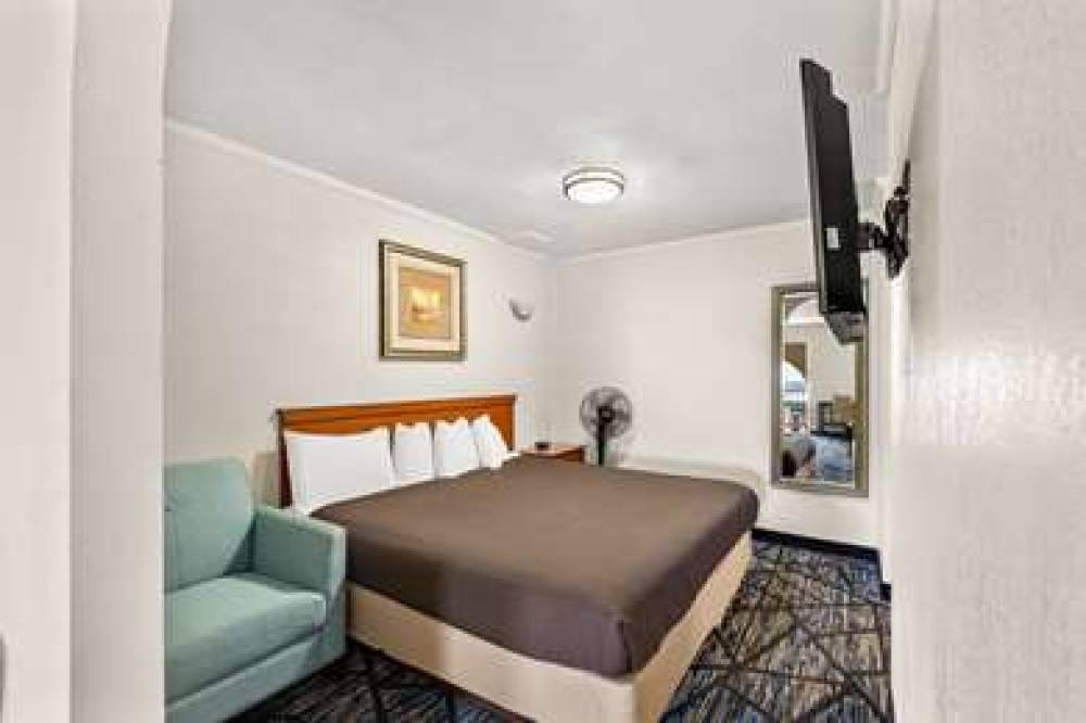 Americas Best Value Inn Celina 6