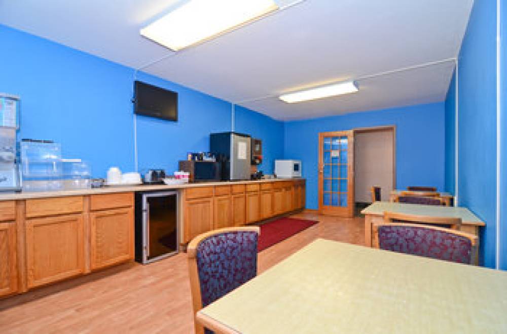 Americas Best Value Inn Columbus 10