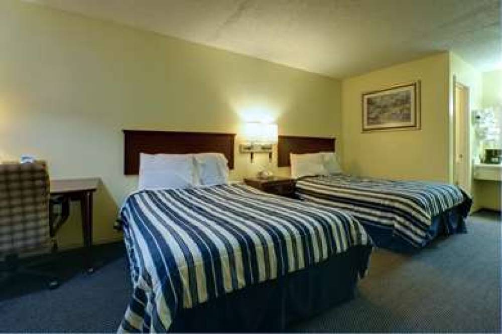 Americas Best Value Inn Comanche 8