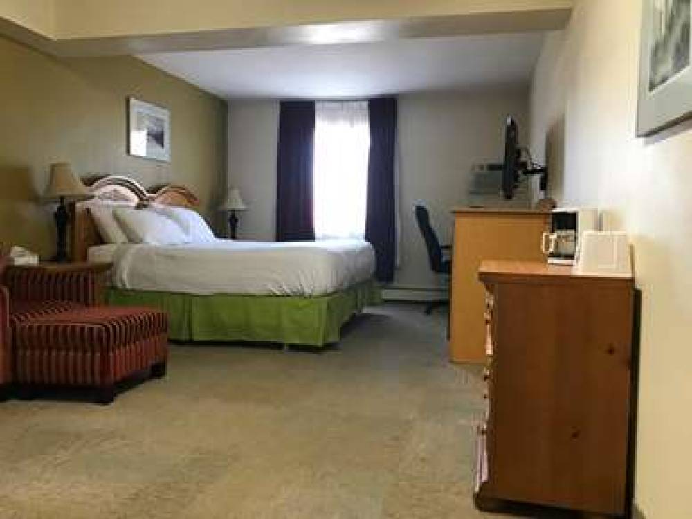 Americas Best Value Inn Executive Suites Airport 4